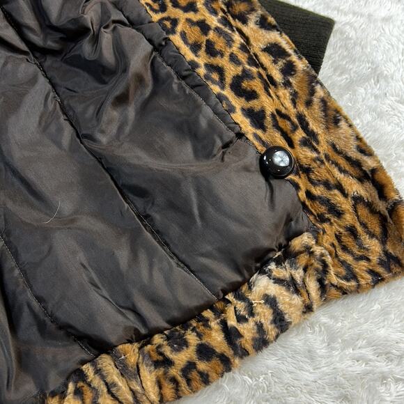 Vintage made in USA Leopard faux fur and cable knit coat, size 14-16 - Picture 9 of 11